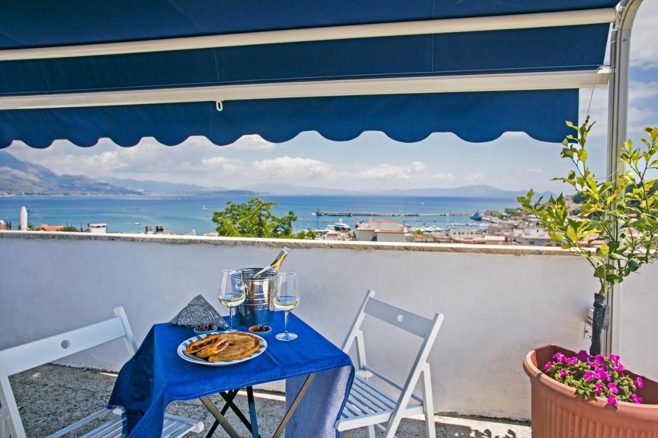 B&B Al Blu Gaeta Luaran gambar
